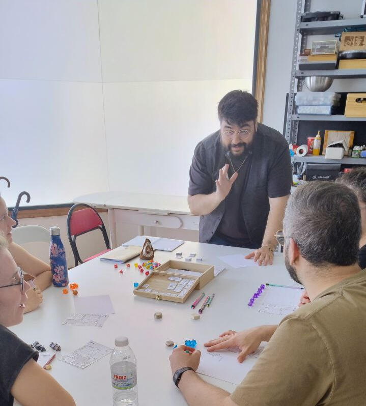 Esbozos en Rol Dirigiendo un one-shot propio.